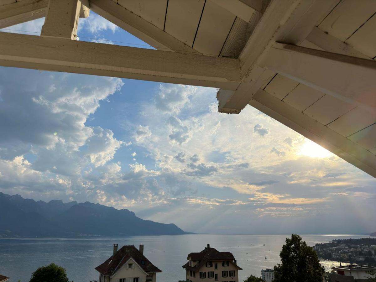 Villa Montreux Bagian luar foto