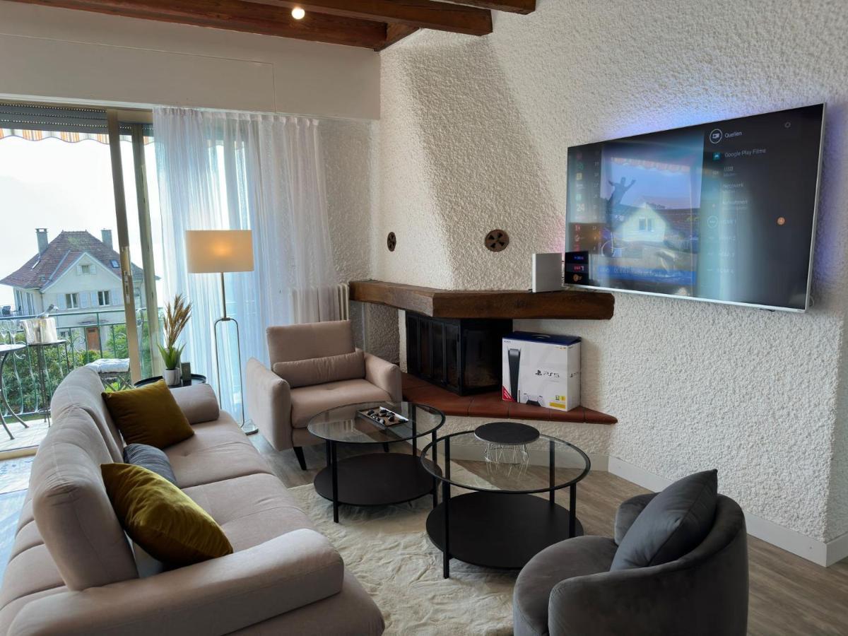 Villa Montreux Bagian luar foto
